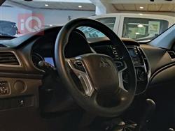 میتسوبیشی L200